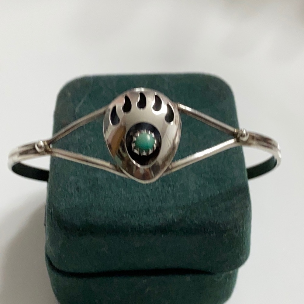 Vintage  Bear Claw Bracelet
